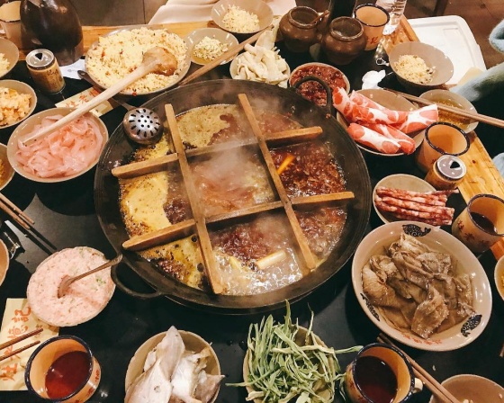 Chong Qing Hot Pot 