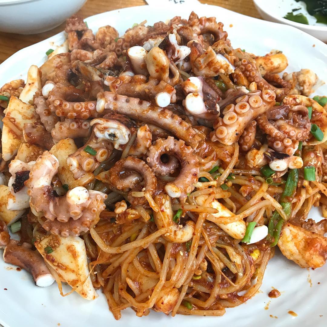 고창복의 낙지세상 - 경기, 광명 소하동 밤일마을 | 맛집검색 식신