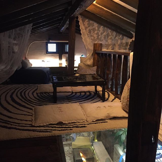 place_img