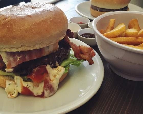 Burger Wave Colonne 