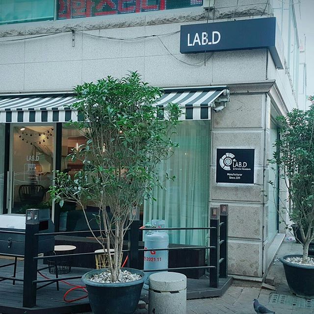 place_img