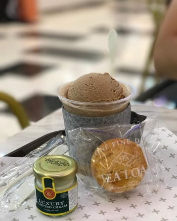 클로리스 티로프  , 서울특별시 영등포구 국제금융로 10