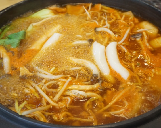 명동칼국수 , 경기도 용인시 처인구 금령로55번길 2-13