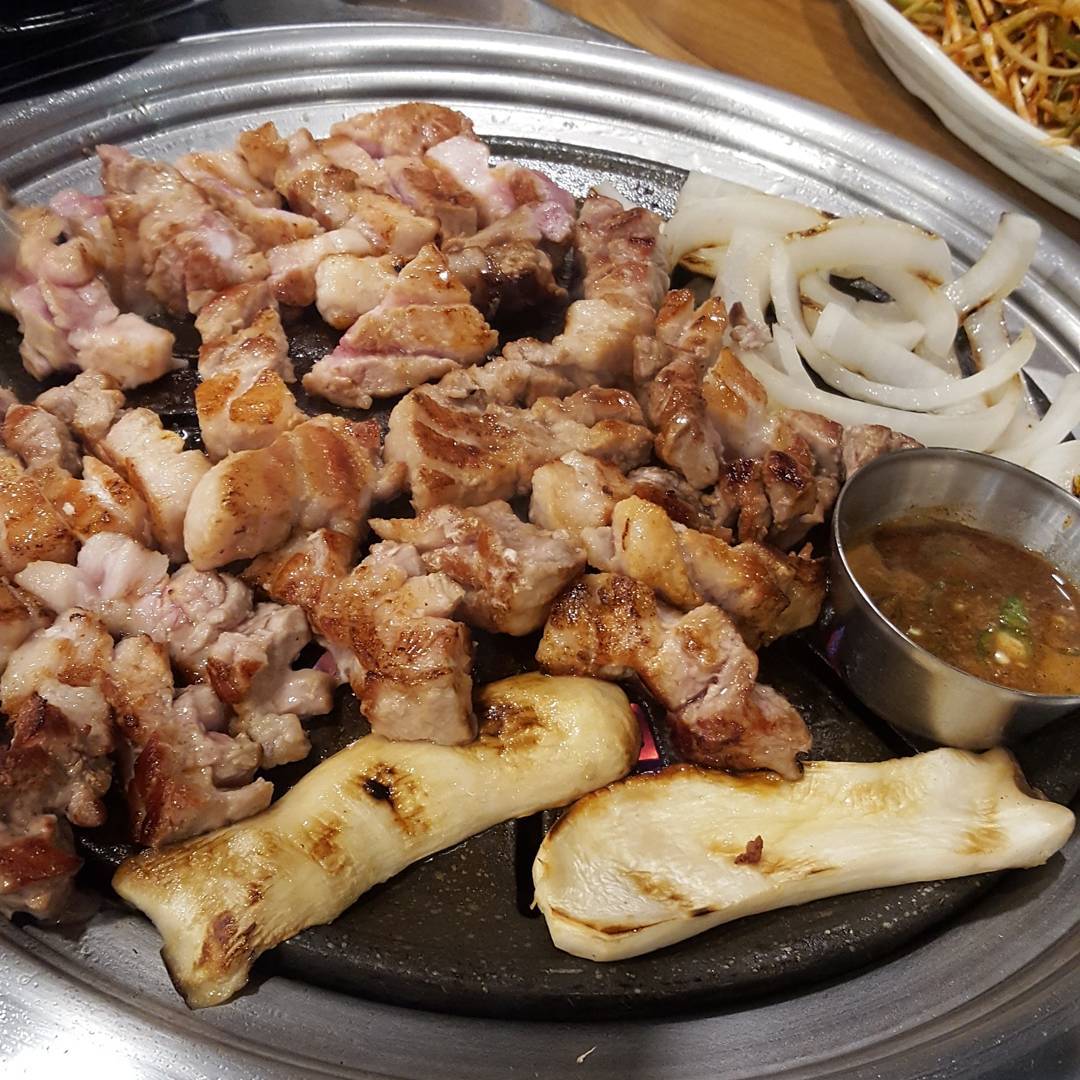 수타생고기 - 서울 강북, 경희대 청량리 외대 | 맛집검색 식신