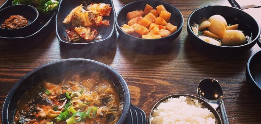 안동본가국밥 괴정점