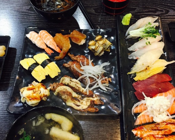젊은이의초밥 , 경기도 안산시 단원구 예술대학로 17
