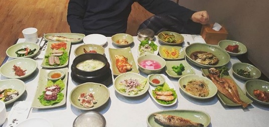 국일관수라상