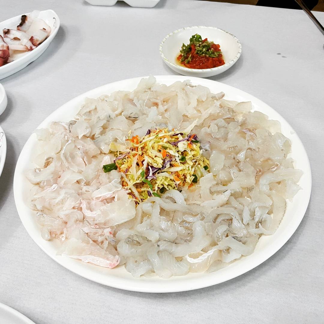 경용회식당 - 경북, 울진 | 맛집검색 식신
