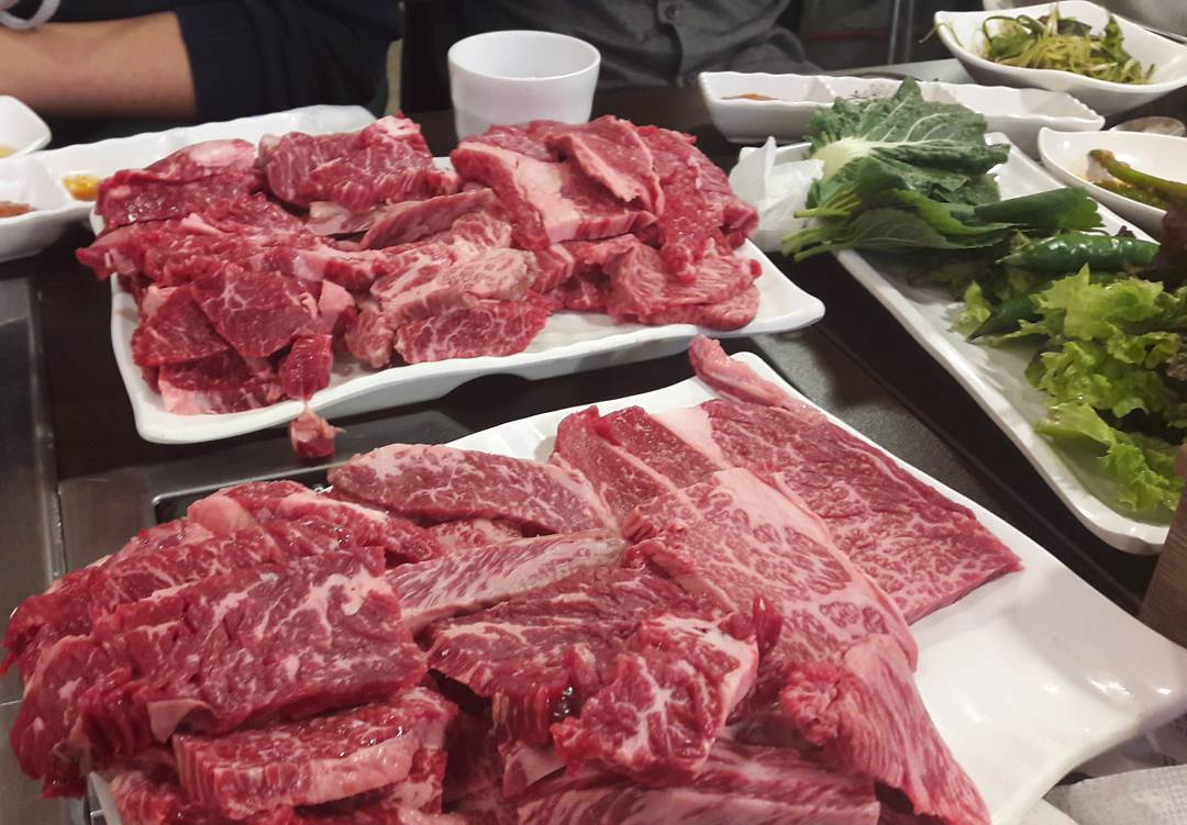고기굽는마당 - 경북, 문경 | 맛집검색 식신