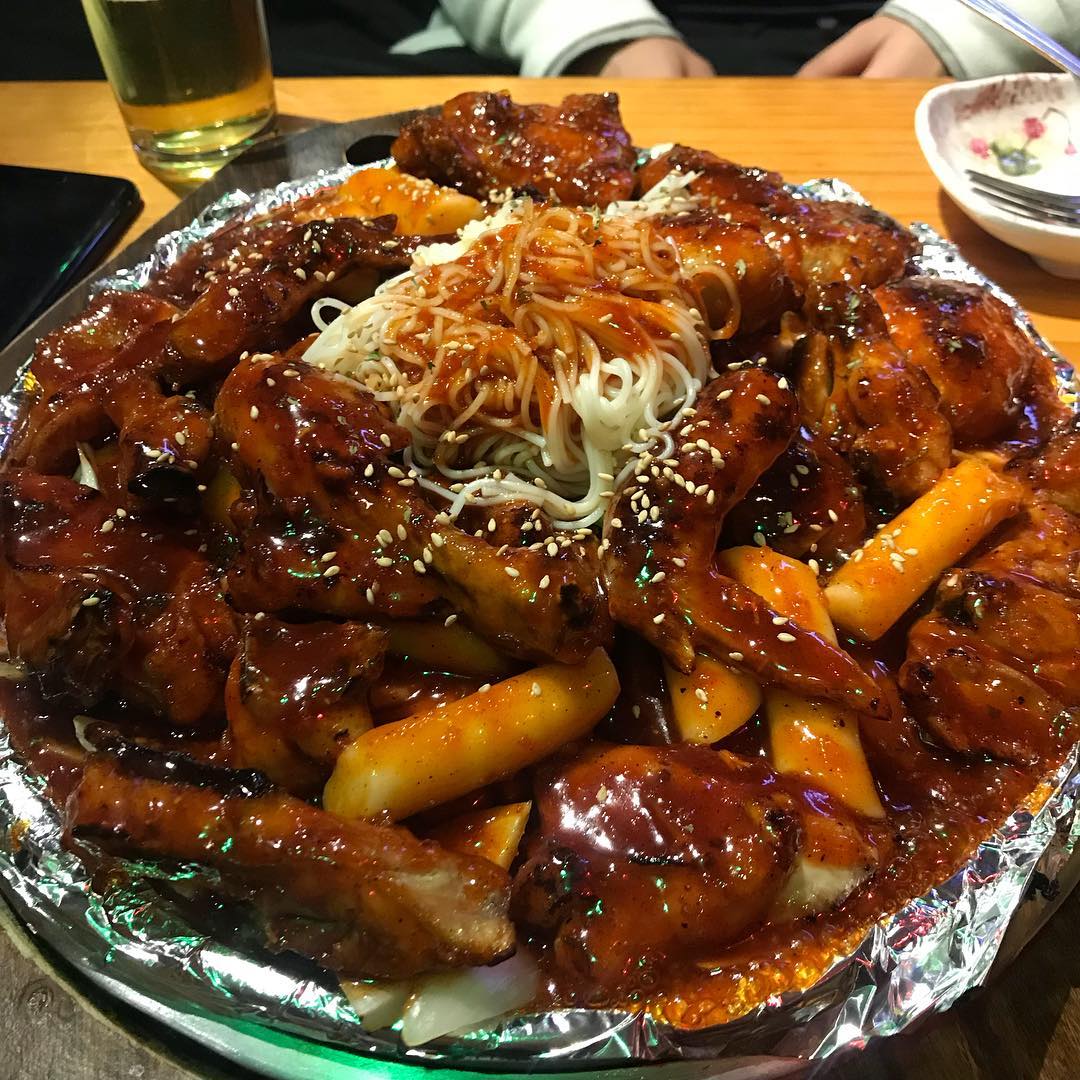 훌랄라참숯바베큐 - 경기, 수원-팔달구 인계 행궁 | 맛집검색 식신