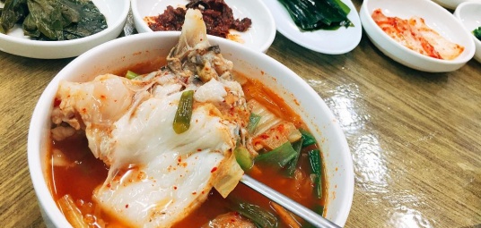칠형제곰치국