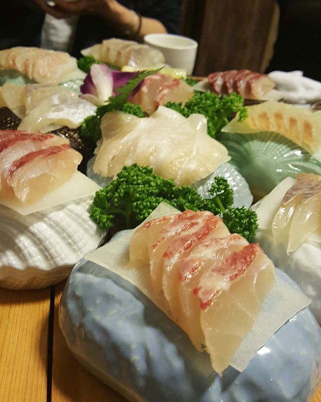 출처 : 부산횟집 인스타그램 검색 결과