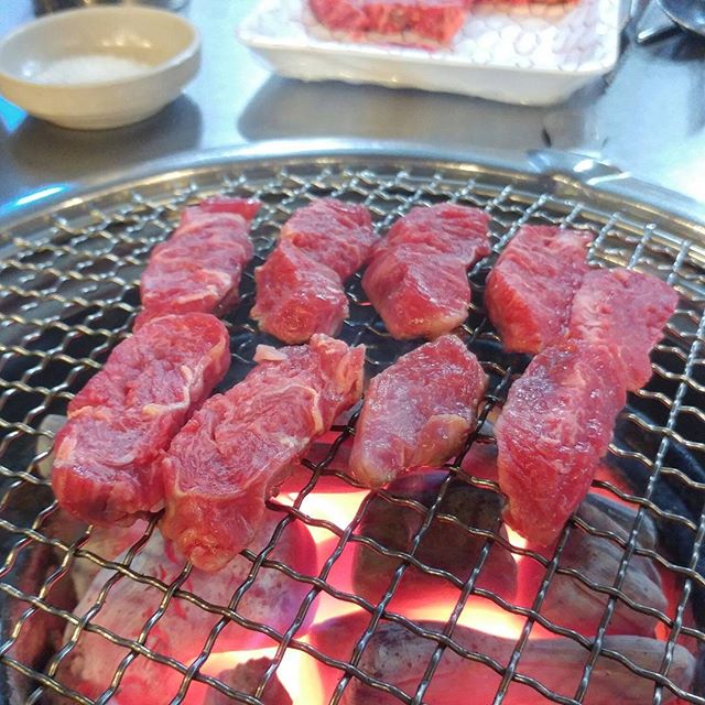 출처 : 홍천사랑말한우식당 인스타그램 검색 결과