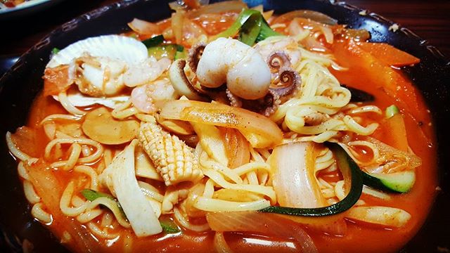 출처 : 동해루 인스타그램 검색 결과