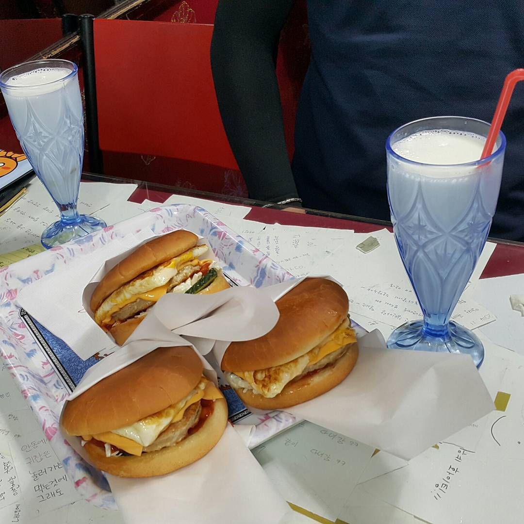 출처 : 달라스햄버거 인스타그램 검색 결과