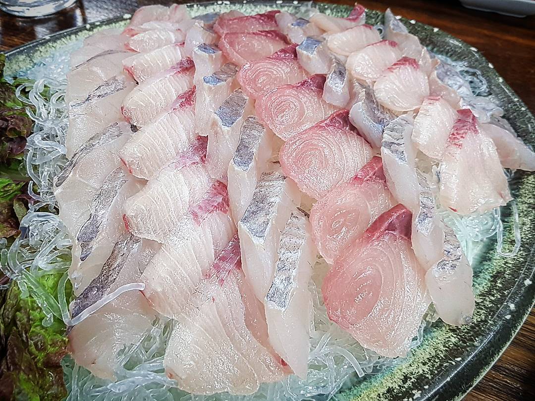 총각수산 - 경기, 수원-영통구 | 맛집검색 식신