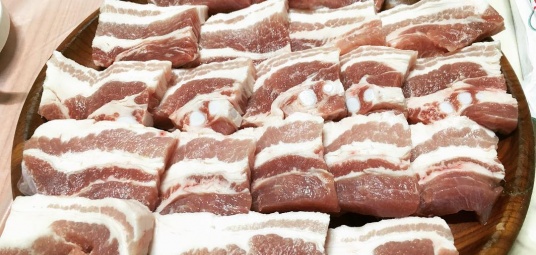 옹고집식육식당