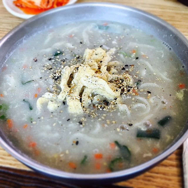 한일식당 - 충남, 예산 | 맛집검색 식신
