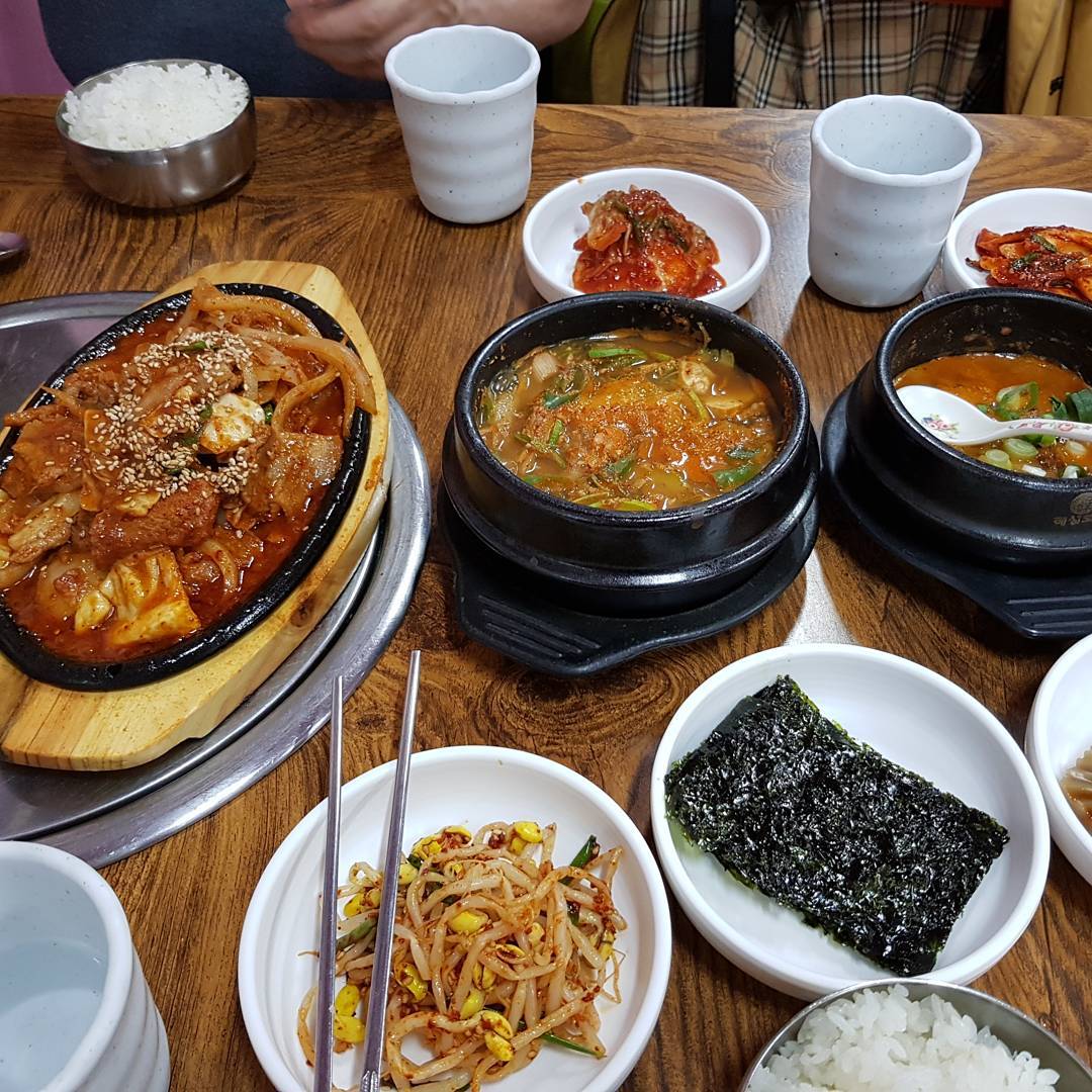 아리랑식당 - 충남, 아산시 아산배방 | 맛집검색 식신