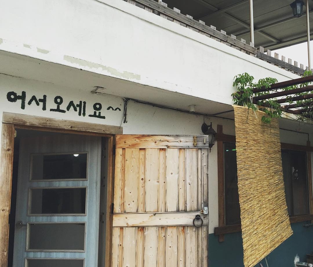 출처 : 운림뜨락 인스타그램 검색 결과