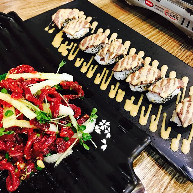 출처 : 육샤육샤계룡점 인스타그램 검색 결과