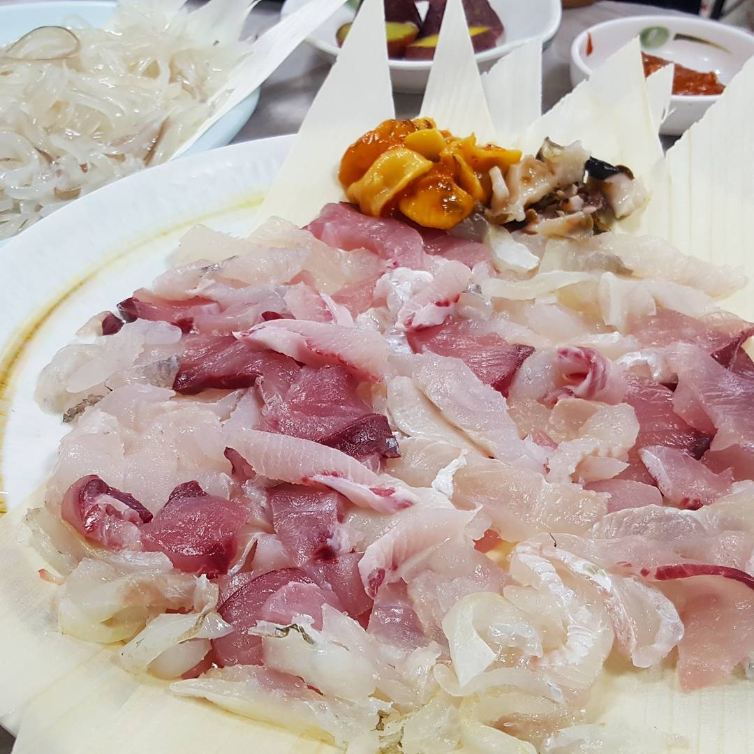 출처 : 향토회식당 인스타그램 검색 결과