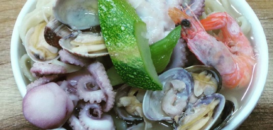 솔재해물칼국수