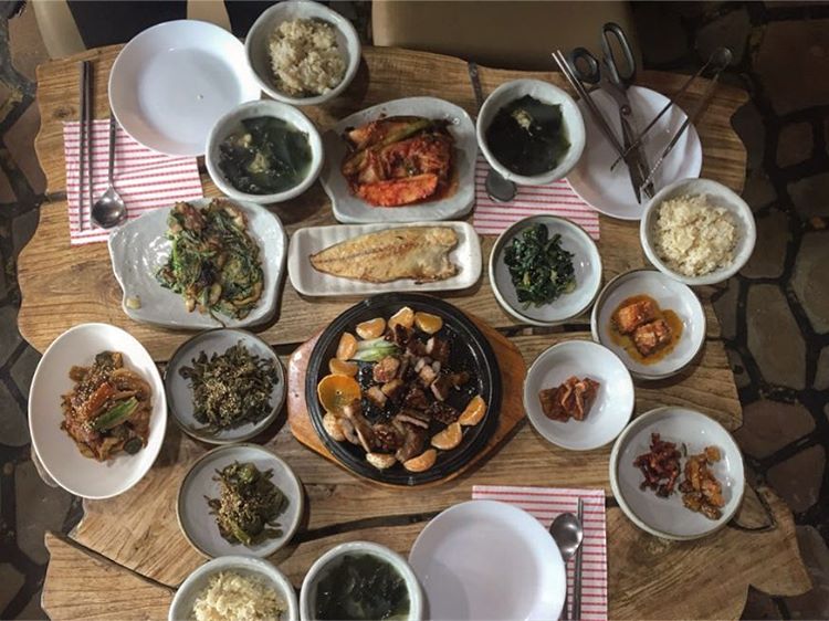 마더카페 - 제주, 남원 표선 성읍 | 맛집검색 식신