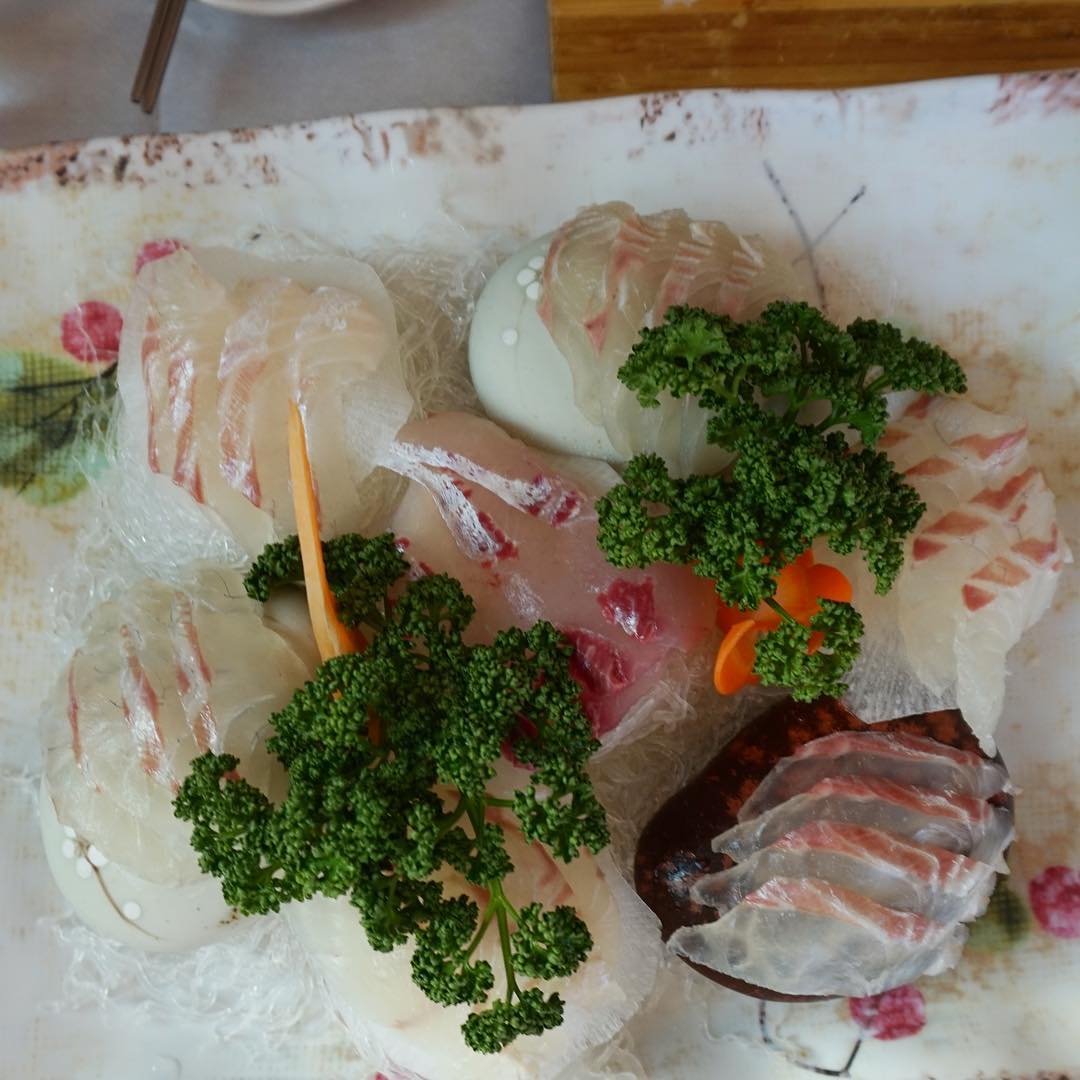 출처 : 어멍횟집 인스타그램 검색 결과