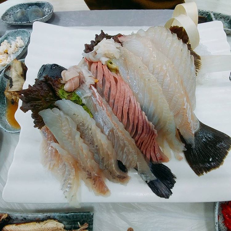 영금정회집 - 강원, 속초 | 맛집검색 식신