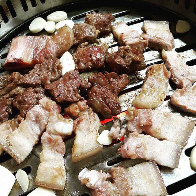 신우성타운|제주 / 중문/예래, 고기맛집 | 식신 맛집추천