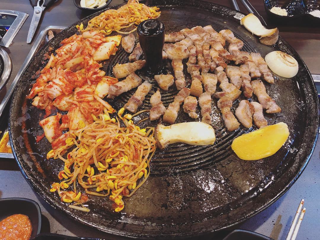 촌돼지 - 충남, 계룡시 | 맛집검색 식신