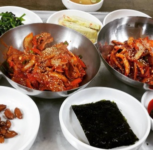 서울 장충 돼지구이 맛집 BEST 5 매거진에 대한 사진입니다.