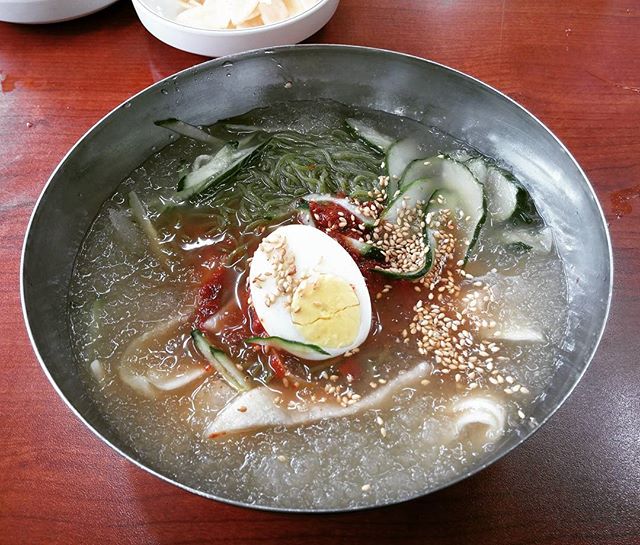 출처 : 산골녹차냉면 인스타그램 검색 결과