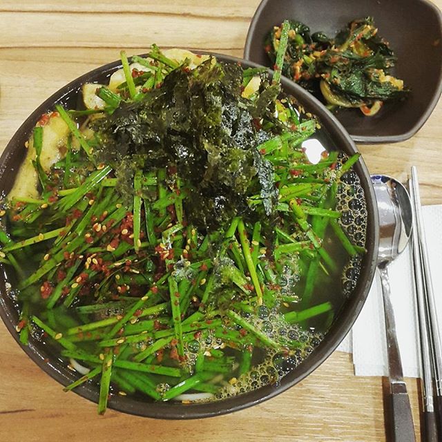 한양국수&돈삼오 - 서울 강북, 동대문 장충 신당 | 맛집검색 식신