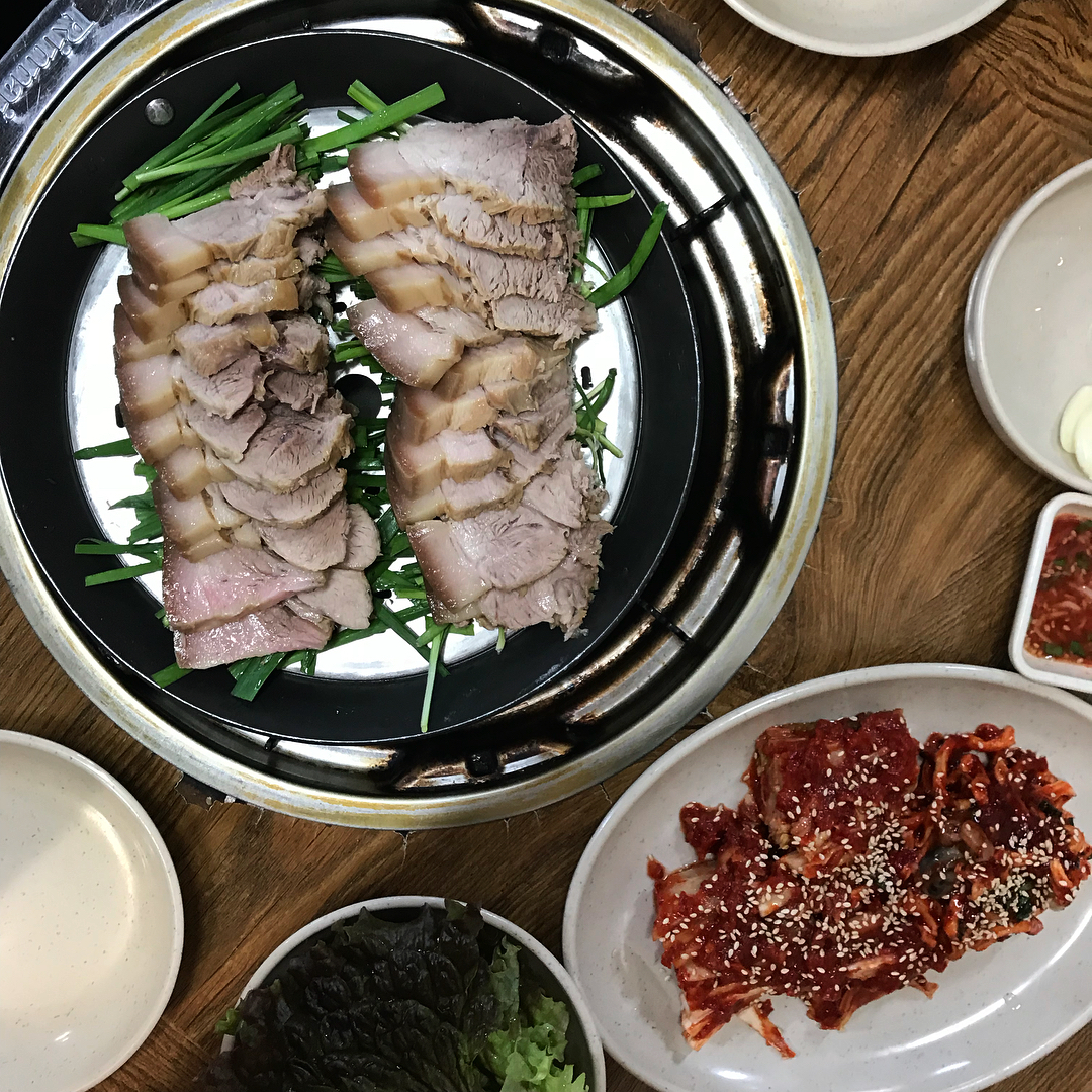 청정바지락칼국수보쌈 - 서울 강북, 동대문 장충 신당 | 맛집검색 식신