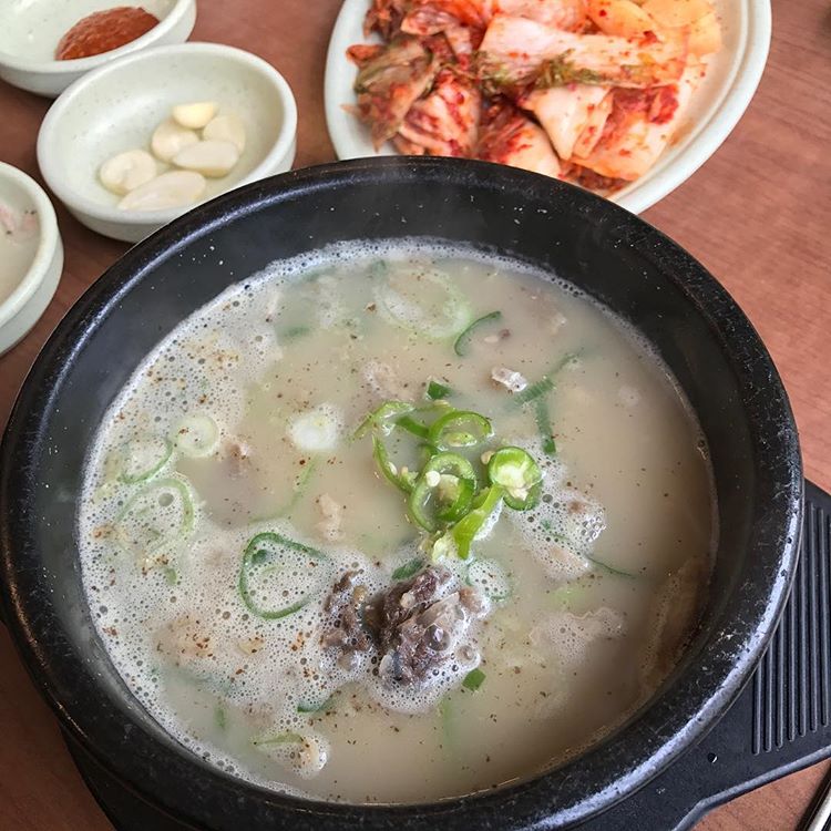 무봉리토종순대국 - 서울 강북, 서대문 충정로 | 맛집검색 식신
