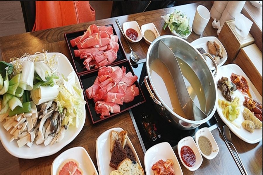 샤브홀릭 - 서울 강북, 이태원-보광동 | 맛집검색 식신