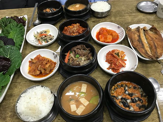 우렁쌈밥 - 서울 강북, 세종대 군자 중곡 | 맛집검색 식신