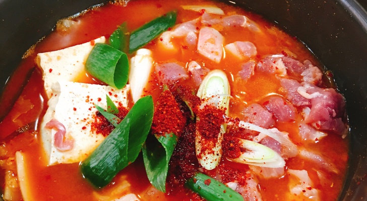 영혼을 위한 김치찌개 맛집