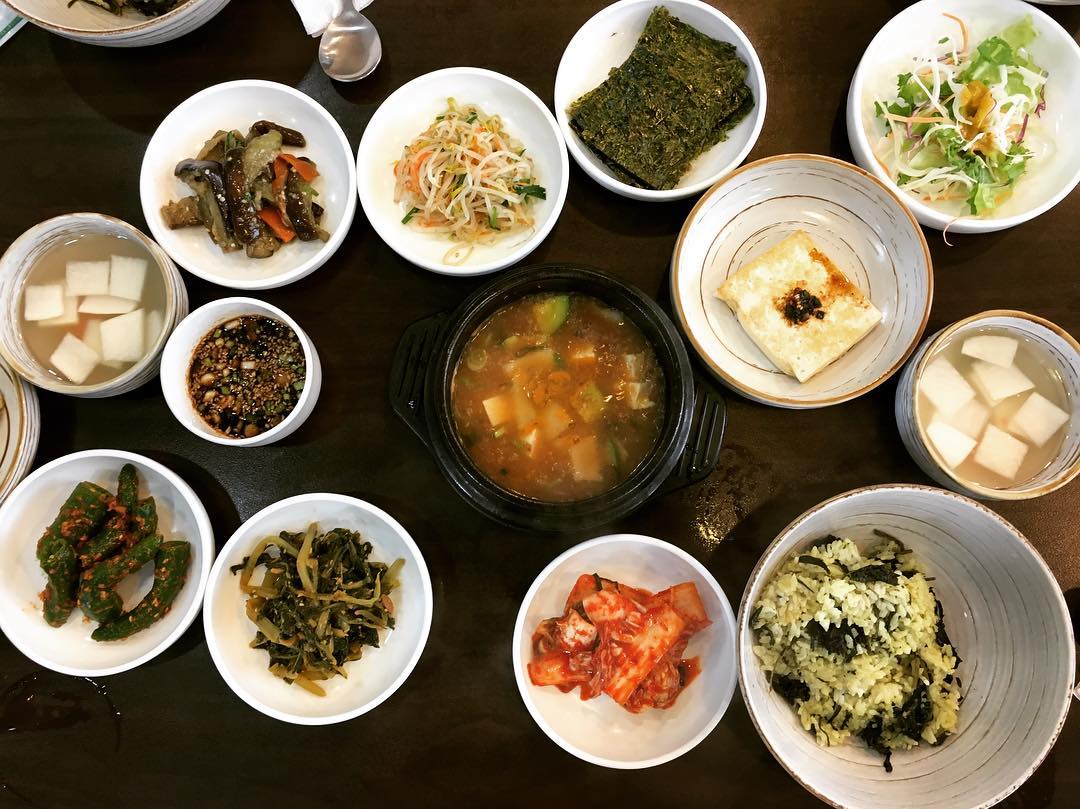 출처 : 산울 인스타그램 검색 결과