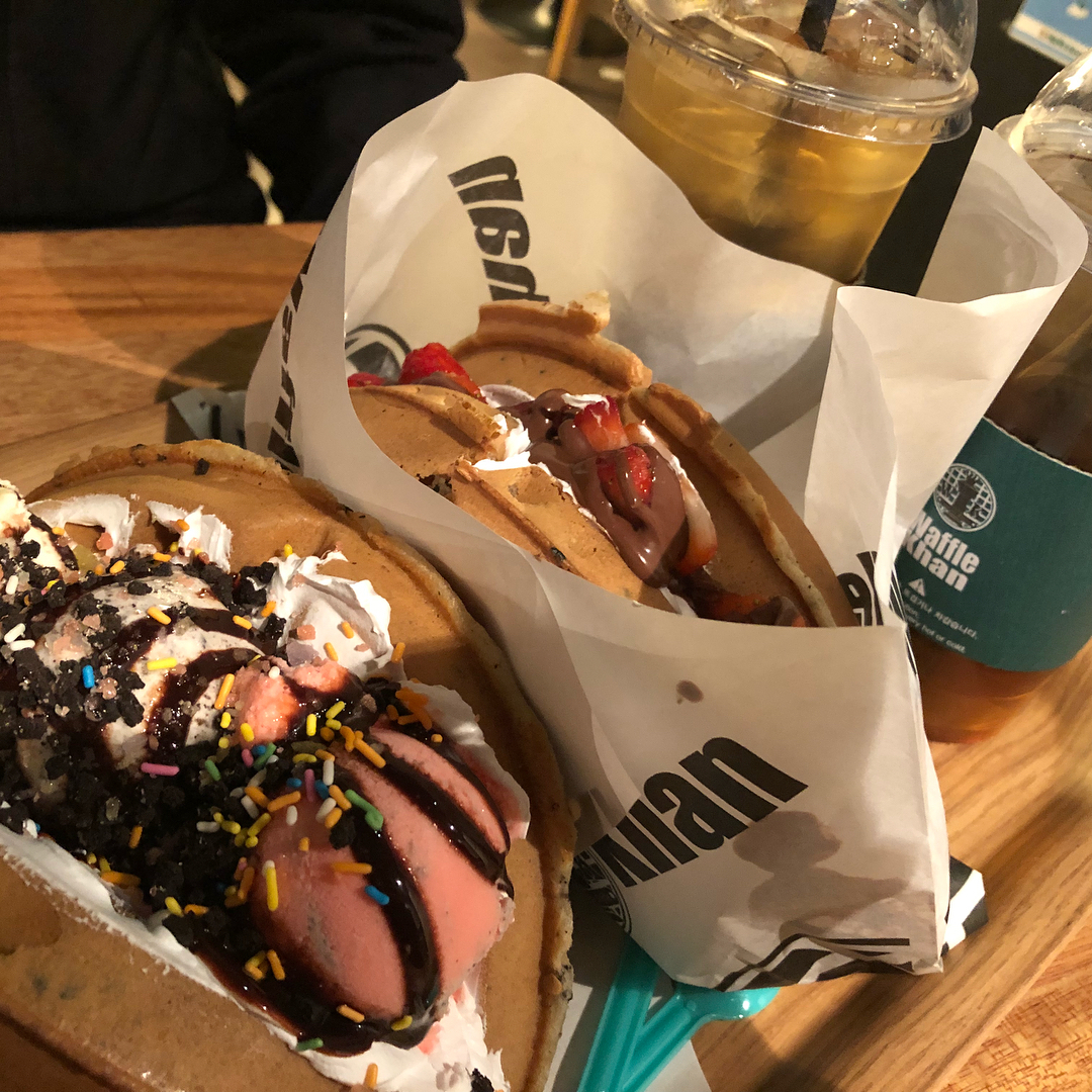 와플칸 - 부산, 중구 광복 남포 중앙 | 맛집검색 식신