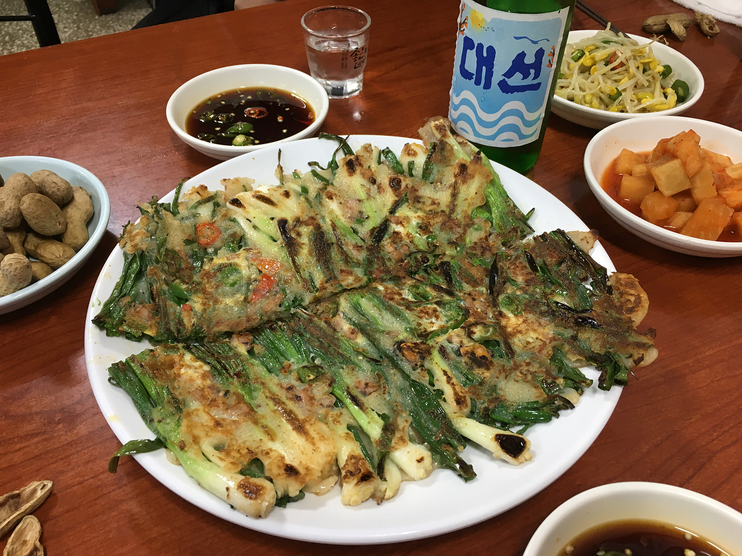 세명빈대떡 - 부산, 서구 대신동 송도 | 맛집검색 식신