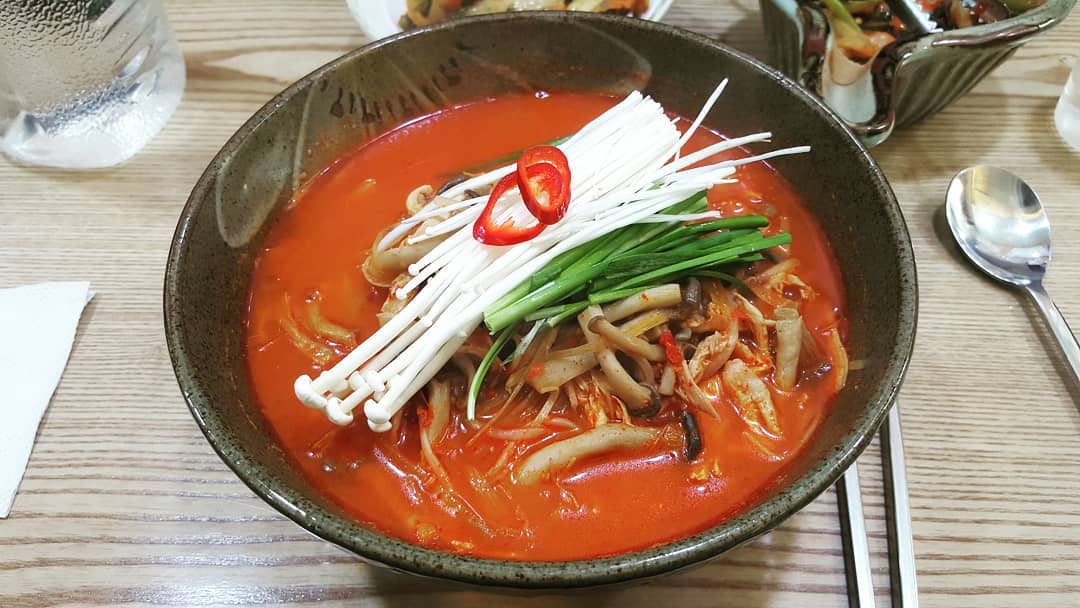 가이오국수 - 서울 강북, 서대문 충정로 | 맛집검색 식신