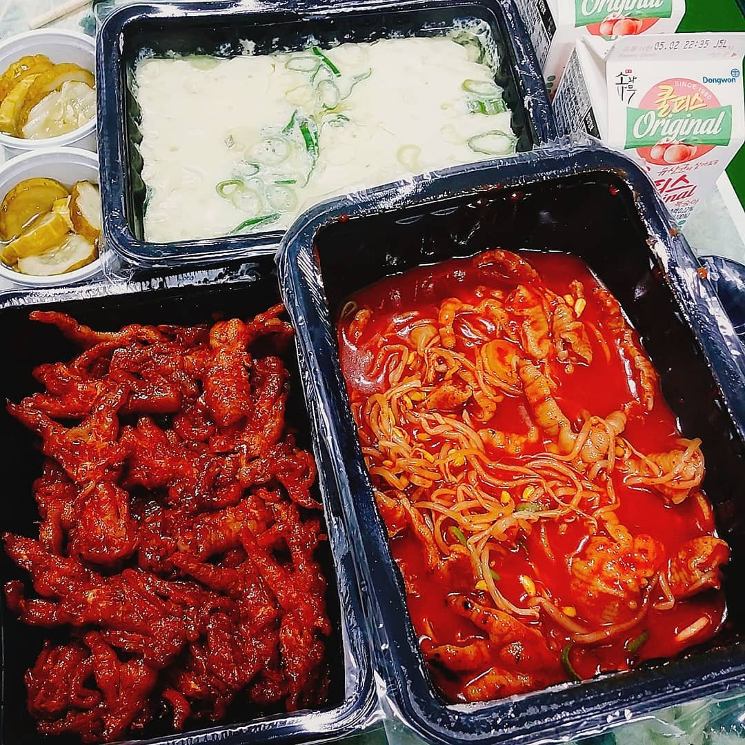 출처 : 일초닭발 인스타그램 검색 결과