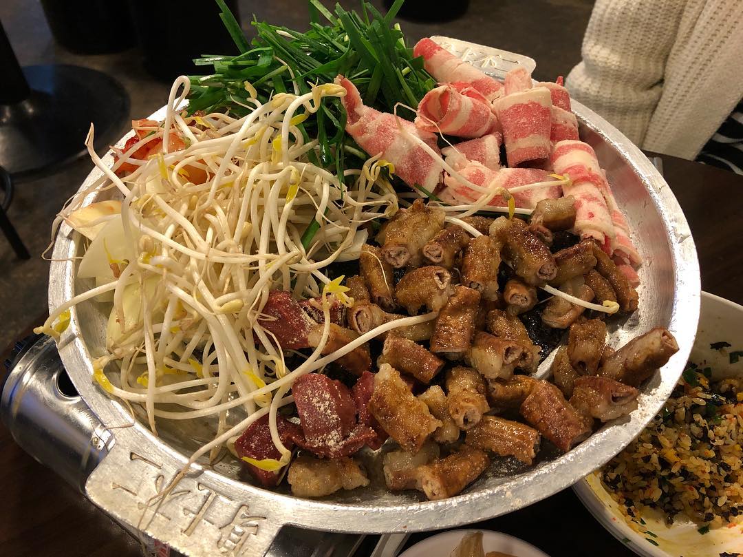 출처 : 수유부추곱창 인스타그램 검색 결과