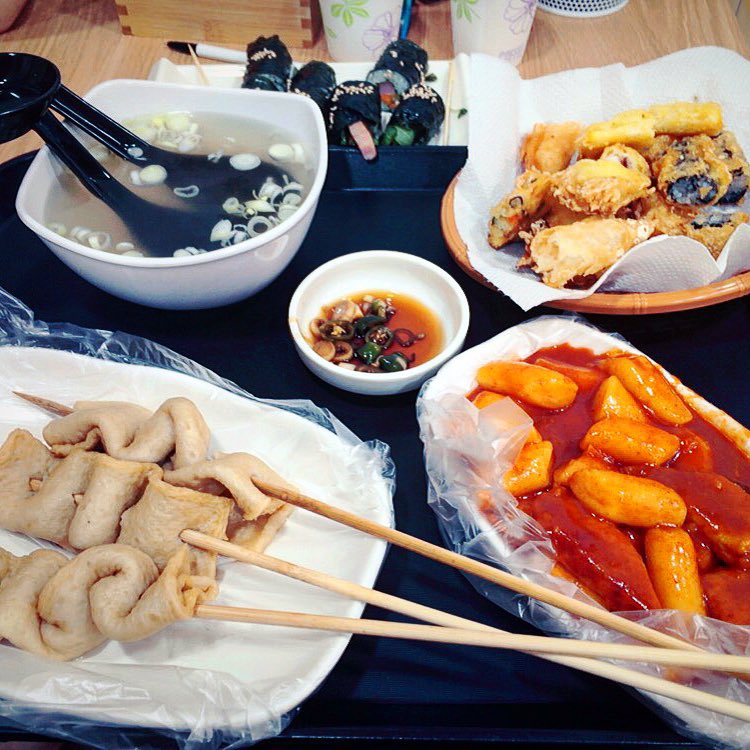 몽순이네 떡볶이 - 서울 강북, 은평 불광 구파발 | 맛집검색 식신