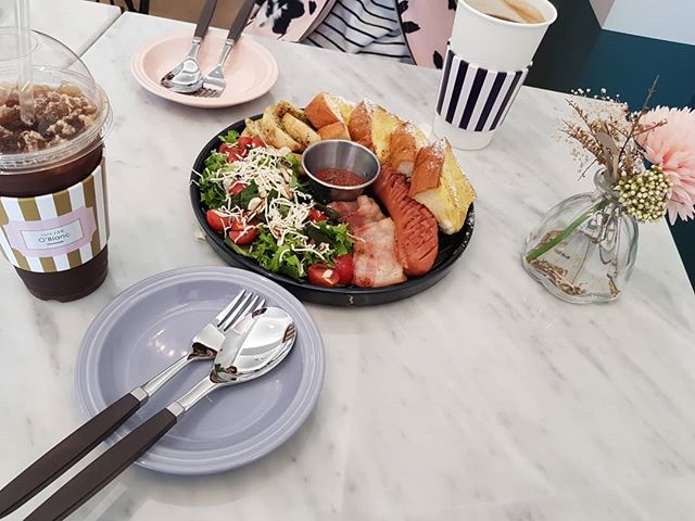 오블랑 - 서울 강북, 은평 불광 구파발 | 맛집검색 식신