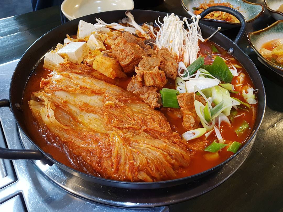 수인김치찜 - 서울 강북, 가좌 수색 응암 | 맛집검색 식신