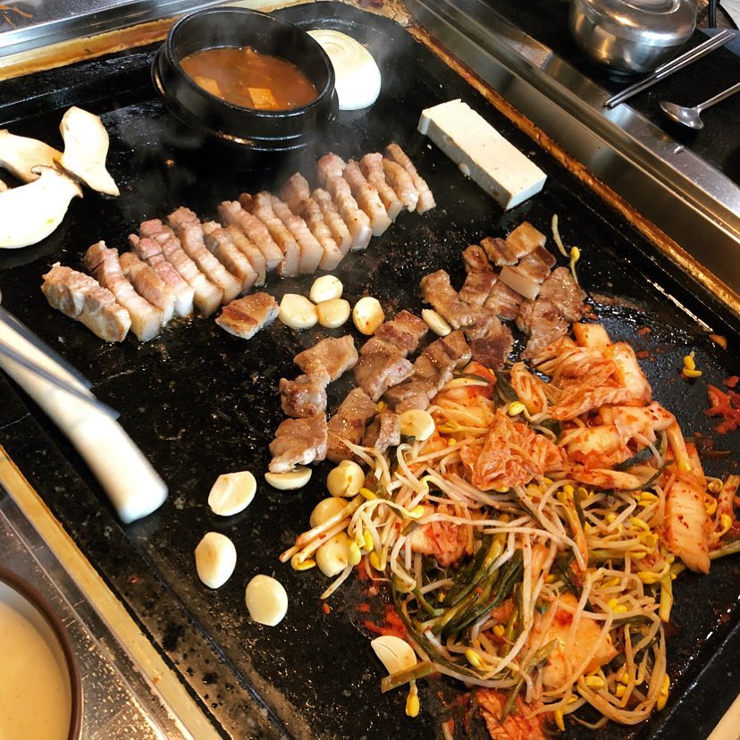 출처 : 제주왕돌판구이 인스타그램 검색 결과